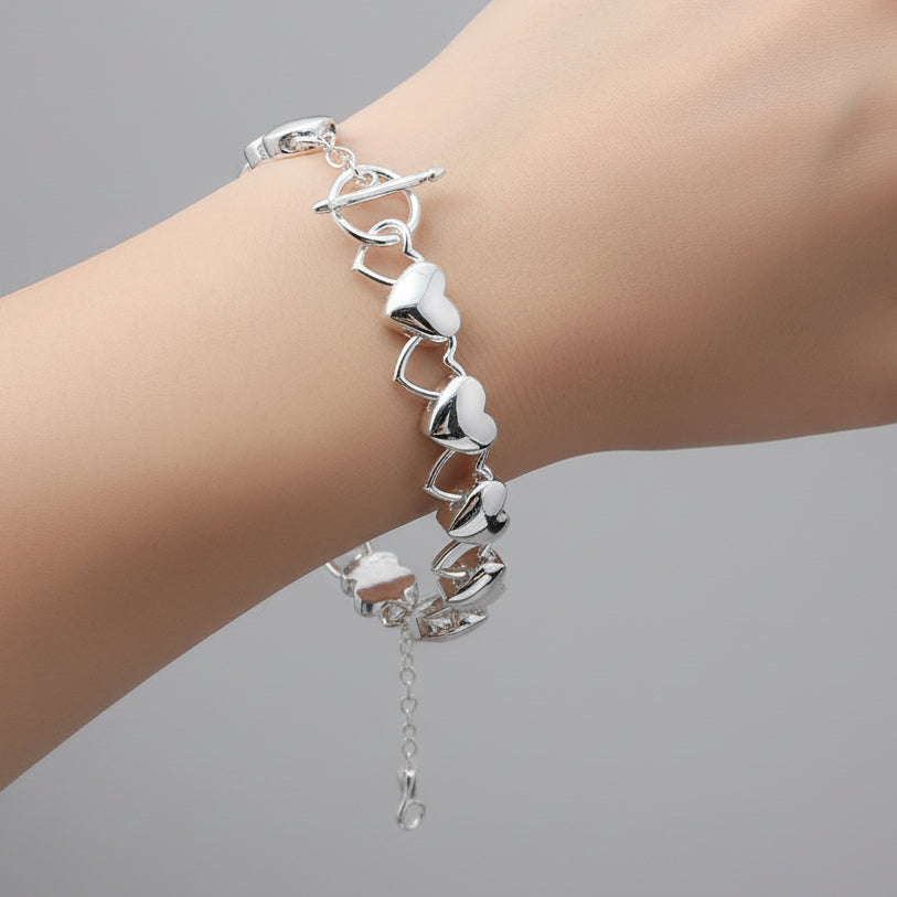 Exquisite 925 Sterling Silver Heart-Shaped Bracelet