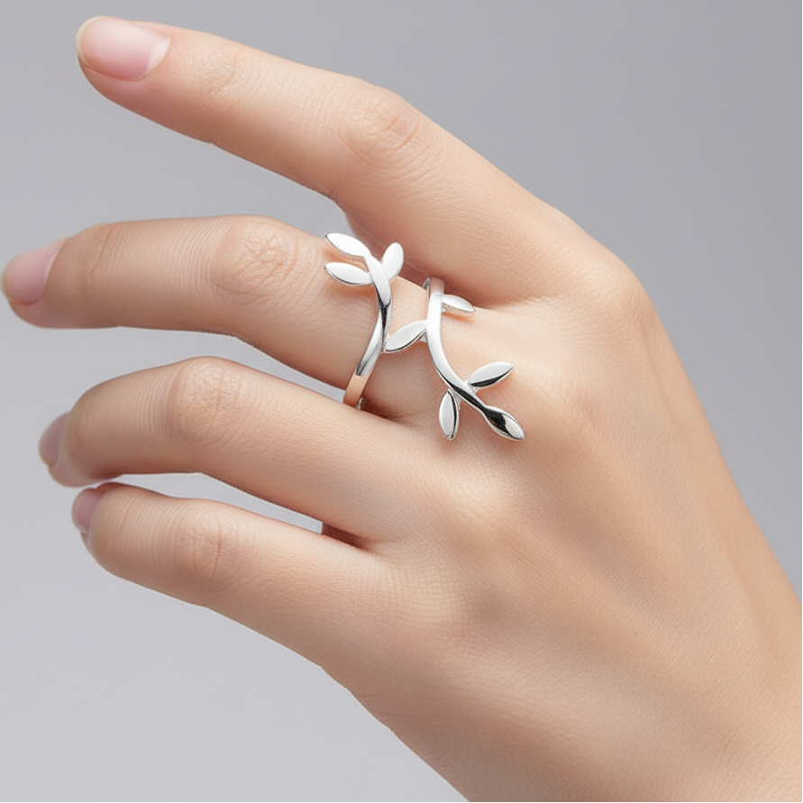 Adjustable Rattan Leaves Rings Silver Color