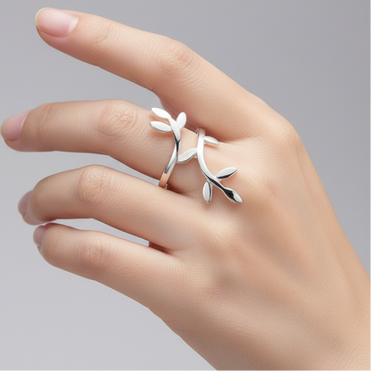 Adjustable Rattan Leaves Rings Silver Color